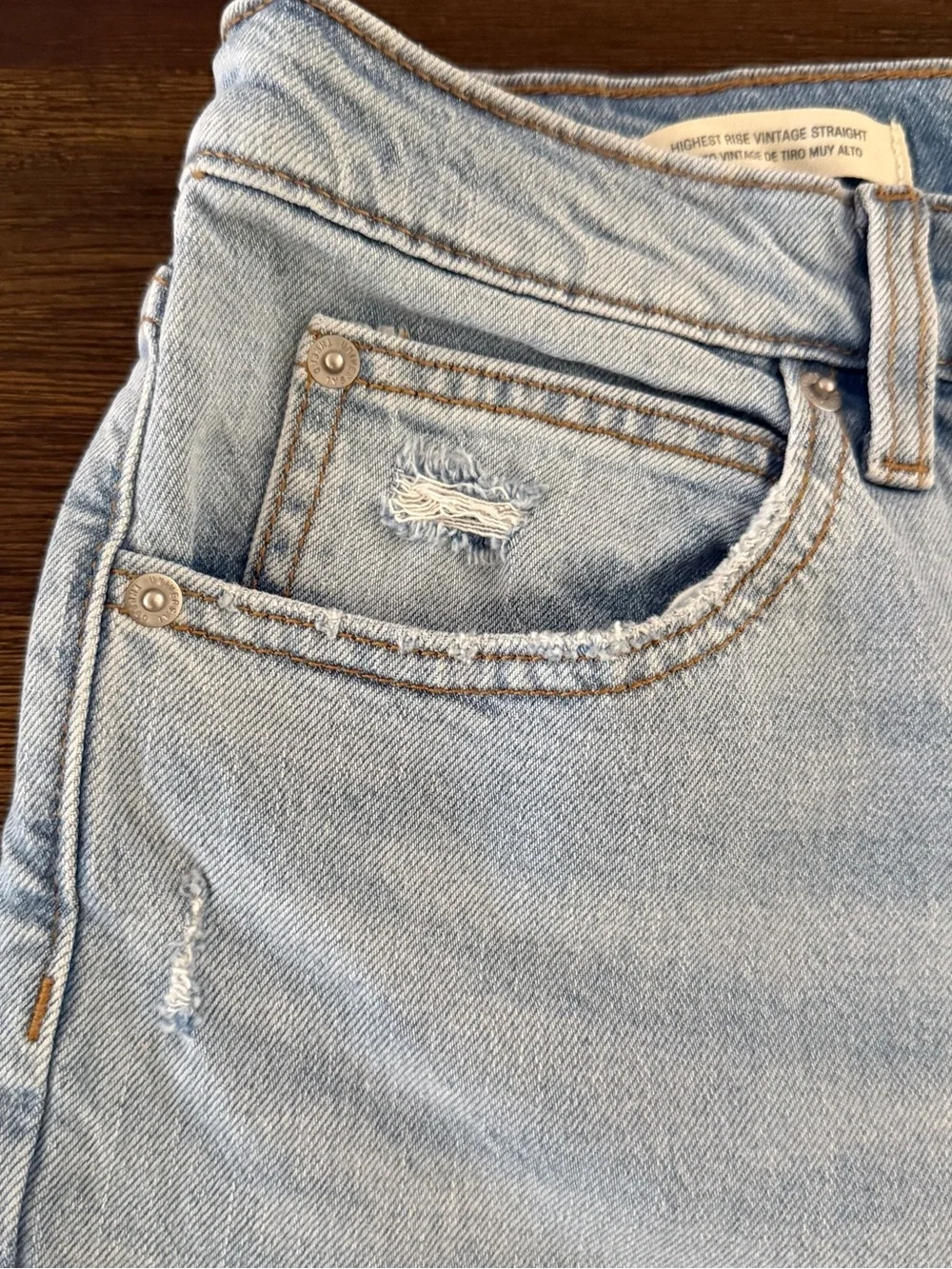 Universal Thread Women’s Highest-Rise Vintage Straight Light Wash Jeans 12 NWT - Picture 3 of 11